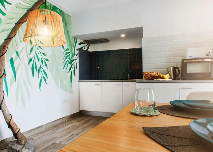 Casa Da * Arco da Calheta (Madeira)